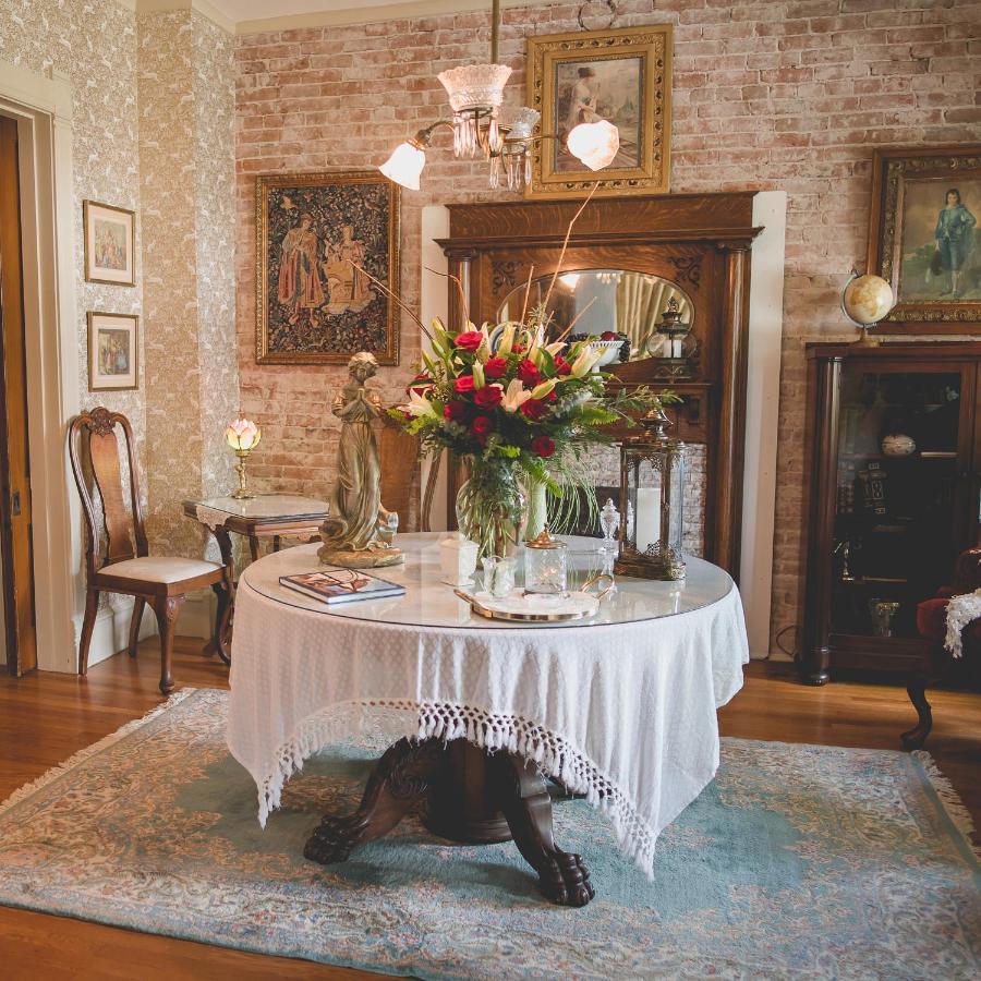 بونفيل Grand Victorian Manor & Cottage المظهر الخارجي الصورة
